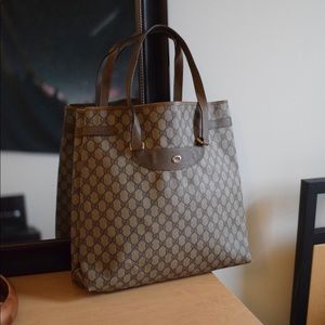 GUCCI GG Supreme Soft Tote